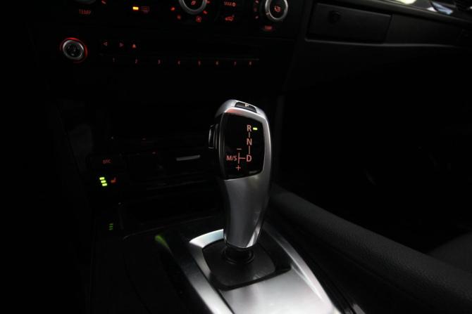 BMW 5 серии V (E60/E61) Рестайлинг с пробегом 2008 года, цена 1 150 000 рублей, 220000 км, седан, Автокод Объявления