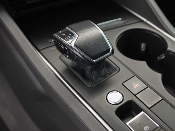 Volkswagen Touareg III с пробегом 2021 года, цена 6 490 000 рублей, 72937 км, внедорожник, Автокод Объявления