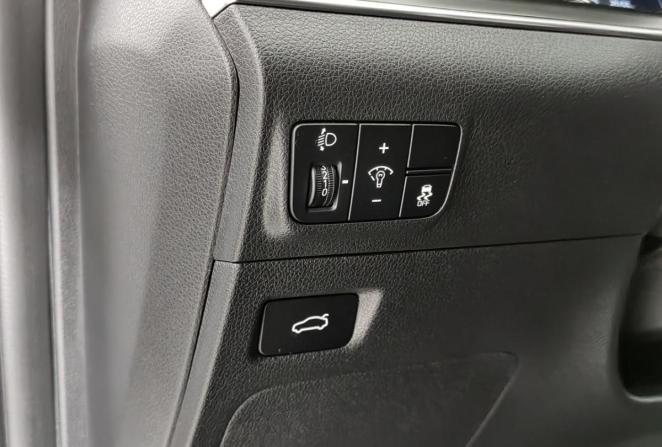 Kia K5 III с пробегом 2021 года, цена 2 820 000 рублей, 73979 км, седан, Автокод Объявления