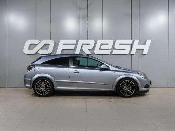 Opel Astra H Рестайлинг с пробегом 2010 года, цена 599 000 рублей, 242162 км, хэтчбек, Автокод Объявления