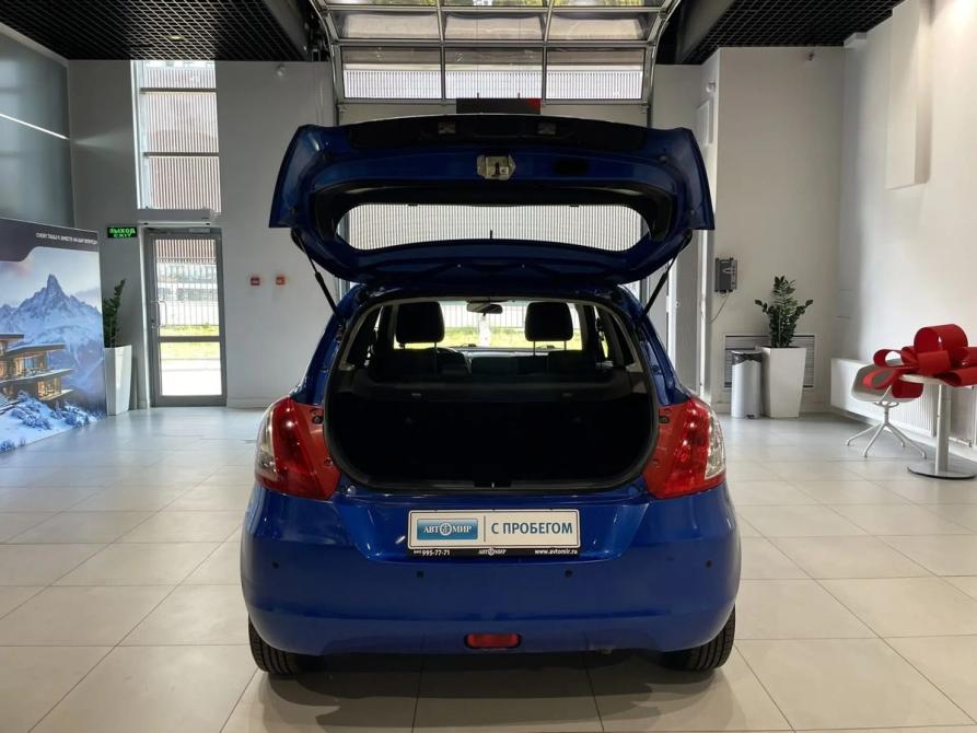 Suzuki Swift IV Москва  - изображение 7