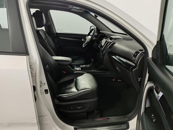 Kia Sorento II Рестайлинг с пробегом 2013 года, цена 1 349 000 рублей, 312533 км, внедорожник, Автокод Объявления