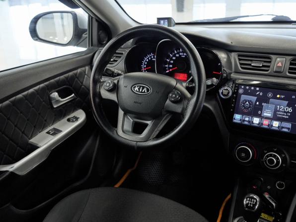 Kia Rio III с пробегом 2012 года, цена 610 000 рублей, 165002 км, хэтчбек, Автокод Объявления