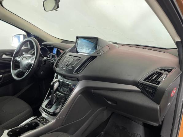 Ford Kuga II с пробегом 2014 года, цена 1 171 000 рублей, 156213 км, внедорожник, Автокод Объявления