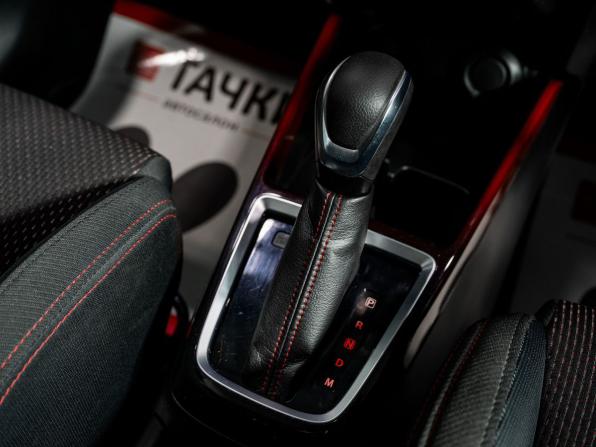 Suzuki Swift V с пробегом 2018 года, цена 1 560 000 рублей, 76426 км, хэтчбек, Автокод Объявления
