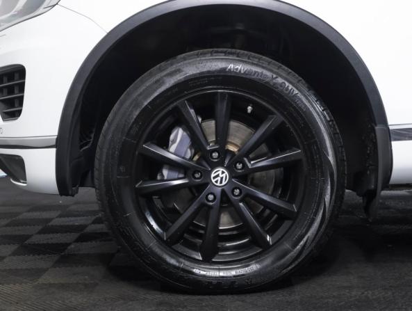 Volkswagen Touareg II Рестайлинг с пробегом 2015 года, цена 3 000 000 рублей, 154231 км, внедорожник, Автокод Объявления