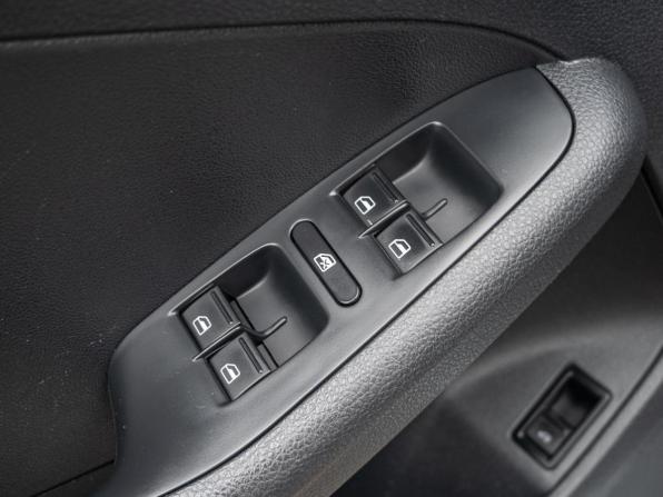 Volkswagen Jetta VI Рестайлинг с пробегом 2018 года, цена 1 450 000 рублей, 110202 км, седан, Автокод Объявления
