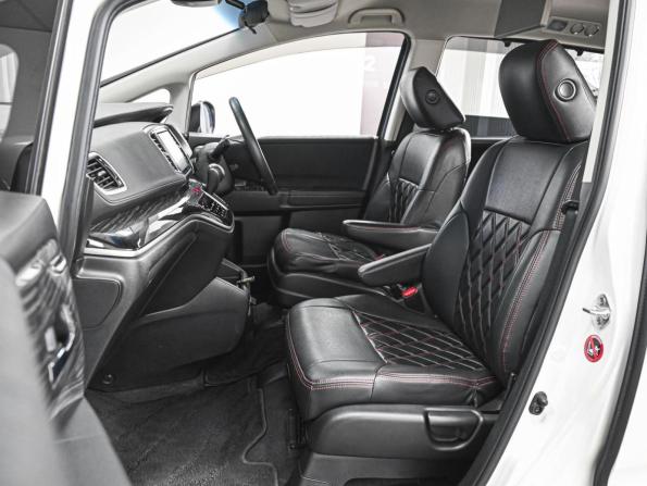 Honda Odyssey V с пробегом 2017 года, цена 2 782 111 рублей, 106874 км, минивэн, Автокод Объявления