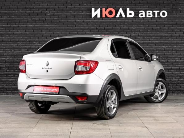 Renault Logan II Рестайлинг с пробегом 2019 года, цена 1 350 000 рублей, 29620 км, седан, Автокод Объявления