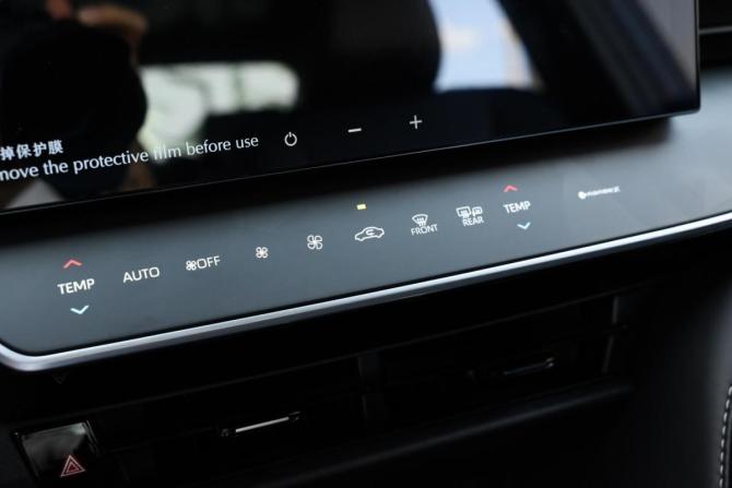 Toyota Camry IX (XV80) China Market с пробегом 2024 года, цена 4 410 000 рублей, 47 км, седан, Автокод Объявления