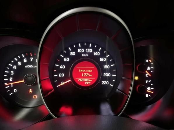 Kia Rio III Рестайлинг с пробегом 2016 года, цена 741 600 рублей, 268034 км, седан, Автокод Объявления