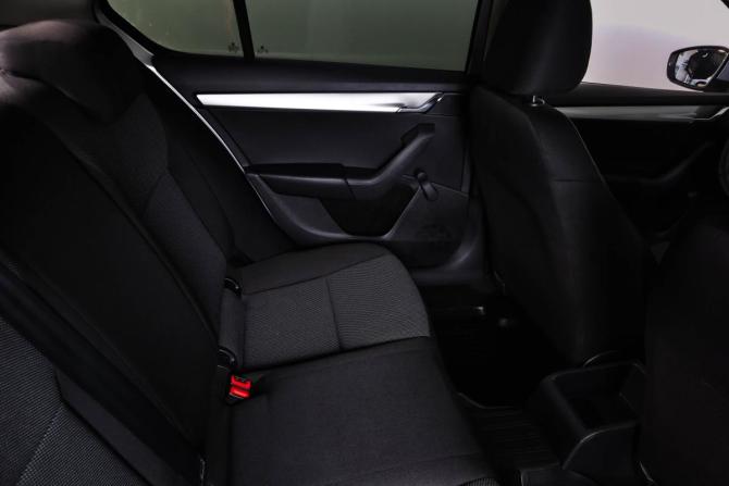 Skoda Octavia III (A7) с пробегом 2014 года, цена 1 049 000 рублей, 212000 км, лифтбек, Автокод Объявления