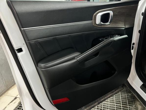Kia Sorento IV с пробегом 2021 года, цена 2 584 000 рублей, 112777 км, внедорожник, Автокод Объявления