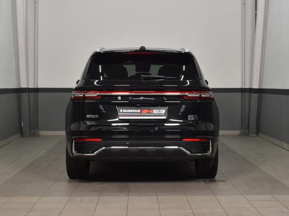 Geely Monjaro I Рестайлинг 2 с пробегом 2026 года, цена 4 030 995 рублей, 17 км, внедорожник, Автокод Объявления
