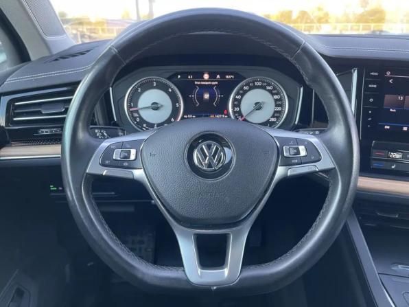 Volkswagen Touareg III с пробегом 2019 года, цена 5 250 000 рублей, 162000 км, внедорожник, Автокод Объявления