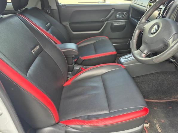 Suzuki Jimny III Рестайлинг 2 с пробегом 2014 года, цена 1 430 000 рублей, 113983 км, внедорожник, Автокод Объявления