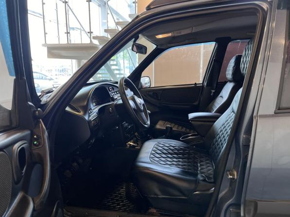 Chevrolet Niva I Рестайлинг с пробегом 2011 года, цена 500 000 рублей, 138792 км, внедорожник, Автокод Объявления