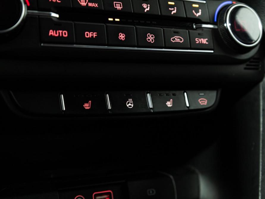 Kia Ceed III Санкт-Петербург  - изображение 18