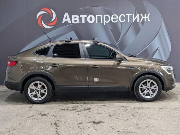 Renault Arkana I с пробегом 2021 года, цена 1 615 000 рублей, 137060 км, внедорожник, Автокод Объявления