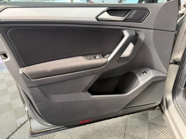 Volkswagen Tiguan II с пробегом 2017 года, цена 2 893 000 рублей, 35617 км, внедорожник, Автокод Объявления