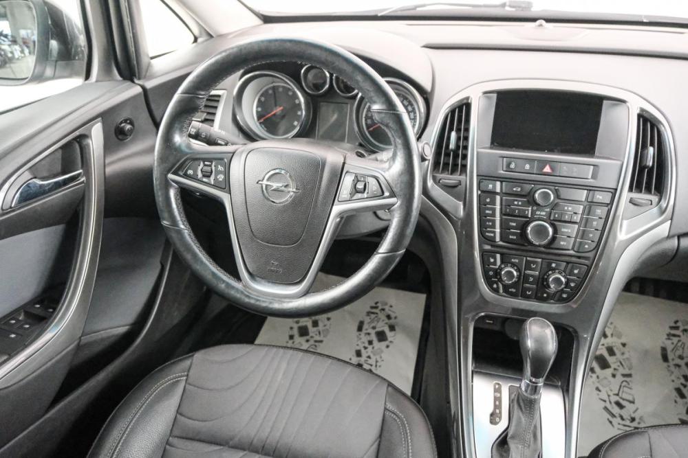 Opel Astra J Рестайлинг Красноярск  - изображение 10