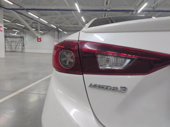 Mazda 3 III (BM) с пробегом 2014 года, цена 1 100 000 рублей, 190171 км, седан, Автокод Объявления