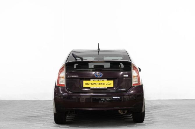 Toyota Prius III Рестайлинг (XW30) с пробегом 2014 года, цена 1 199 000 рублей, 149000 км, лифтбек, Автокод Объявления