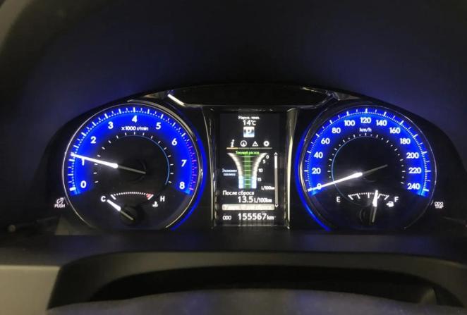 Toyota Camry VII (XV50) Рестайлинг с пробегом 2015 года, цена 1 850 000 рублей, 155553 км, седан, Автокод Объявления
