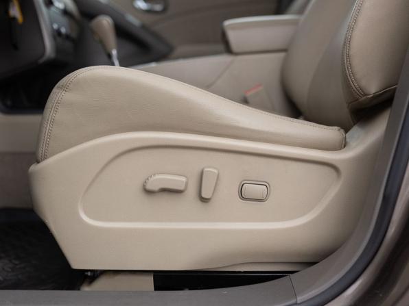 Nissan Murano II (Z51) Рестайлинг с пробегом 2011 года, цена 1 400 000 рублей, 94650 км, внедорожник, Автокод Объявления