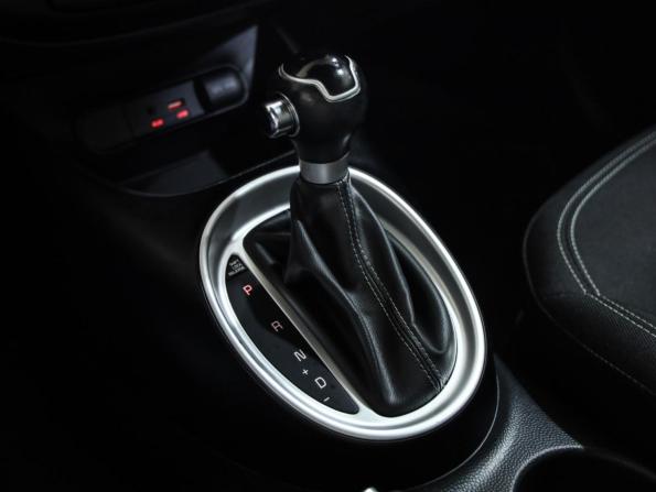 Kia Soul II Рестайлинг с пробегом 2017 года, цена 1 249 000 рублей, 231256 км, хэтчбек, Автокод Объявления
