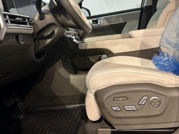 Hyundai Santa Fe V (MX5) с пробегом 2024 года, цена 5 980 000 рублей, 4189 км, внедорожник, Автокод Объявления