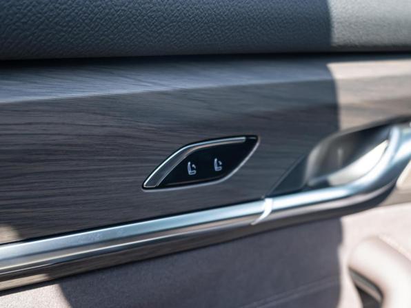 Geely Xingyue L I Рестайлинг 2 с пробегом 2026 года, цена 4 390 000 рублей, 21 км, внедорожник, Автокод Объявления