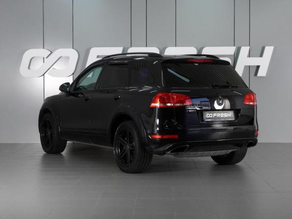 Volkswagen Touareg II с пробегом 2013 года, цена 2 025 000 рублей, 217640 км, внедорожник, Автокод Объявления
