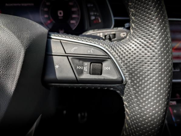 Audi Q8 I (4M) с пробегом 2018 года, цена 6 777 500 рублей, 63263 км, внедорожник, Автокод Объявления