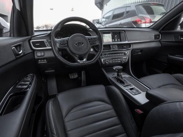 Kia Optima IV с пробегом 2018 года, цена 2 495 000 рублей, 68031 км, седан, Автокод Объявления