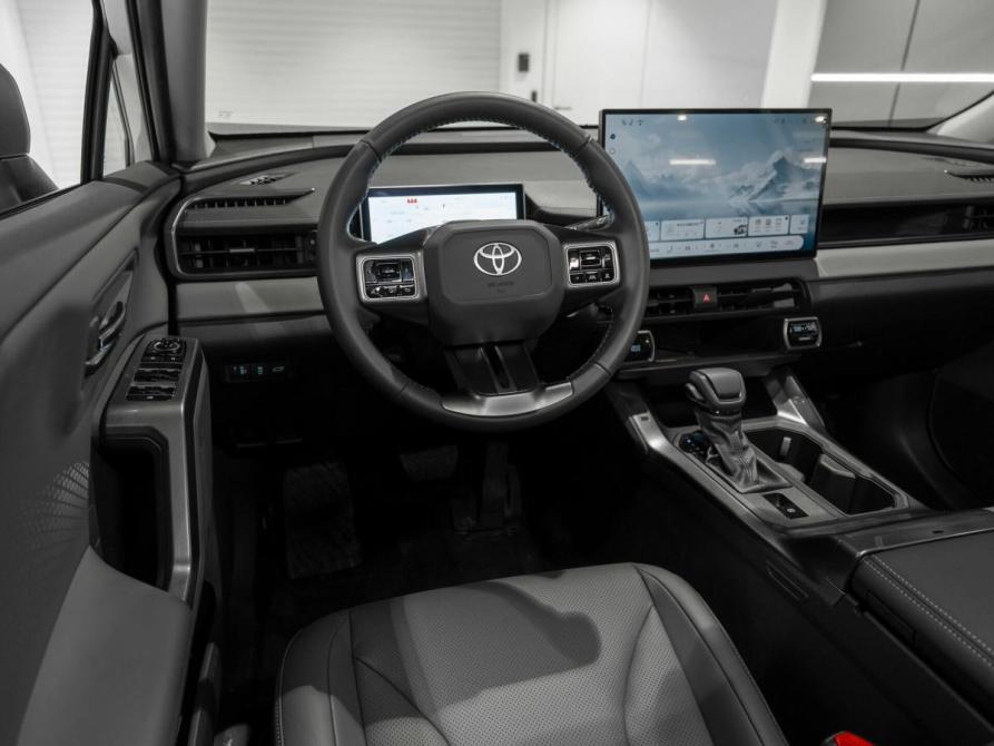 Toyota RAV4 VI (XA60) Москва  - изображение 7
