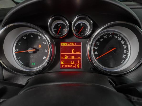 Opel Astra J Рестайлинг с пробегом 2014 года, цена 849 000 рублей, 209725 км, хэтчбек, Автокод Объявления