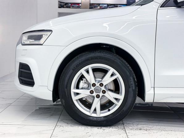 Audi Q3 I (8U) Рестайлинг с пробегом 2015 года, цена 1 999 000 рублей, 163300 км, внедорожник, Автокод Объявления