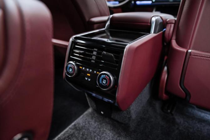 Новый Land Rover Range Rover V 2026 года, цена 27 990 000 рублей, внедорожник, Автокод Объявления