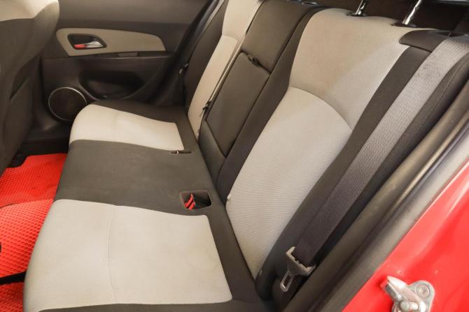 Chevrolet Cruze I Рестайлинг с пробегом 2013 года, цена 639 000 рублей, 200100 км, седан, Автокод Объявления
