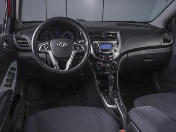 Hyundai Solaris I с пробегом 2011 года, цена 895 000 рублей, 172255 км, седан, Автокод Объявления
