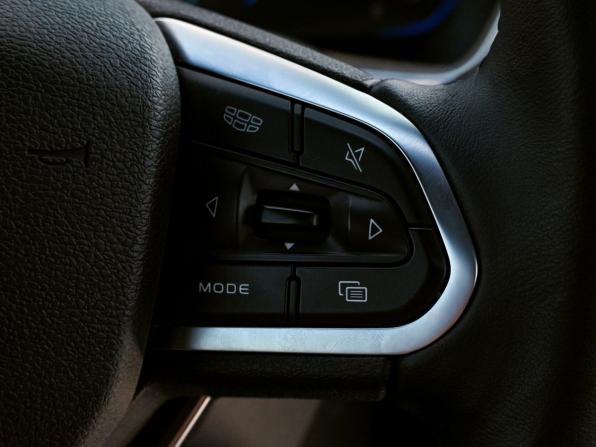 Geely Coolray I с пробегом 2023 года, цена 1 939 000 рублей, 44331 км, внедорожник, Автокод Объявления
