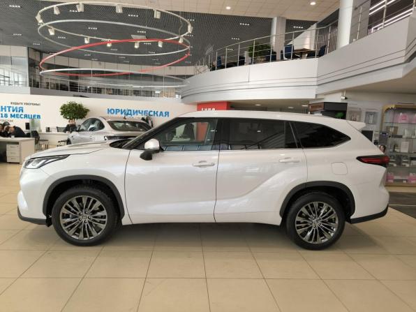 Toyota Highlander IV (XU70) с пробегом 2026 года, цена 5 550 000 рублей, 10 км, внедорожник, Автокод Объявления