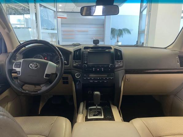 Toyota Land Cruiser 200 Series Рестайлинг 1 с пробегом 2012 года, цена 3 120 000 рублей, 246240 км, внедорожник, Автокод Объявления