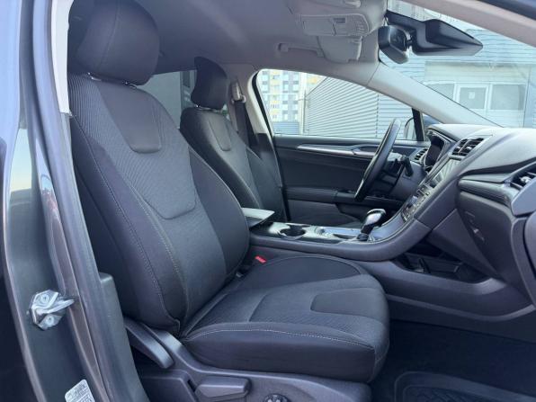 Ford Mondeo V с пробегом 2017 года, цена 1 295 000 рублей, 244735 км, седан, Автокод Объявления