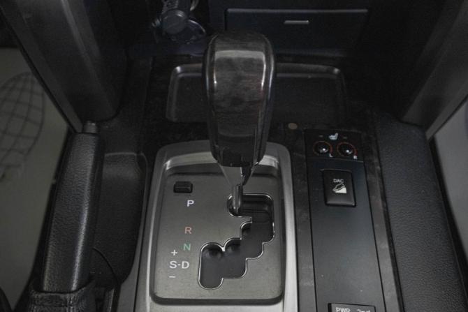 Toyota Land Cruiser 200 Series с пробегом 2009 года, цена 3 449 000 рублей, 318000 км, внедорожник, Автокод Объявления
