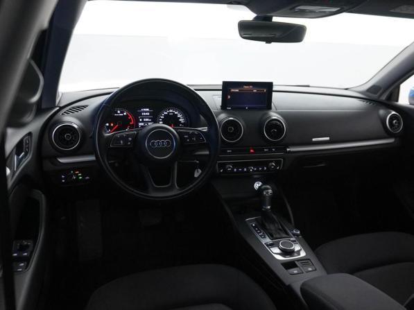 Audi A3 III (8V) Рестайлинг с пробегом 2020 года, цена 2 198 444 рубля, 89508 км, седан, Автокод Объявления