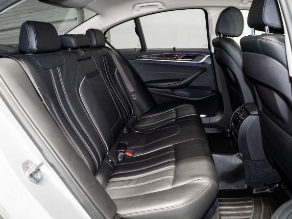 BMW 5 серии VII (G30/G31/G38) с пробегом 2017 года, цена 3 320 000 рублей, 58244 км, седан, Автокод Объявления
