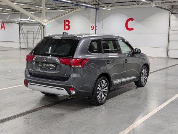 Mitsubishi Outlander III Рестайлинг 3 с пробегом 2020 года, цена 2 370 000 рублей, 70700 км, внедорожник, Автокод Объявления