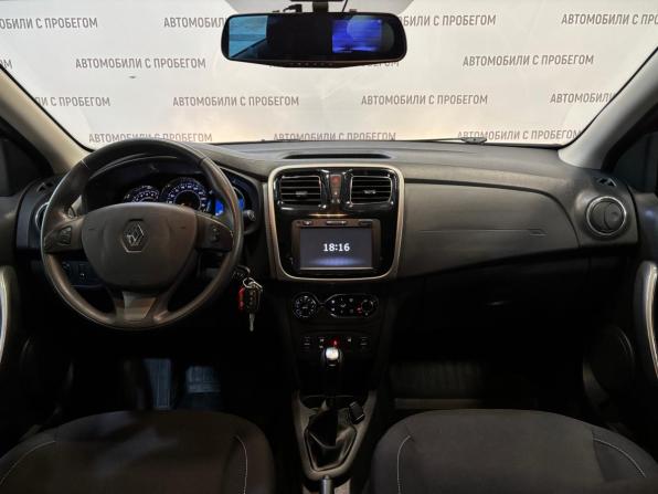 Renault Sandero II с пробегом 2018 года, цена 999 000 рублей, 181379 км, хэтчбек, Автокод Объявления